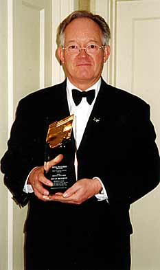 BB collects his RTS award